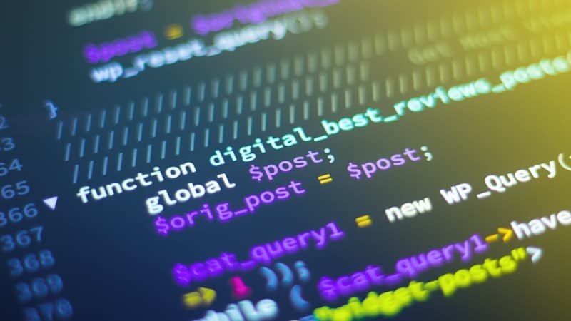 Claude Codeとは?機能・料金・始め方を初心者向けに解説